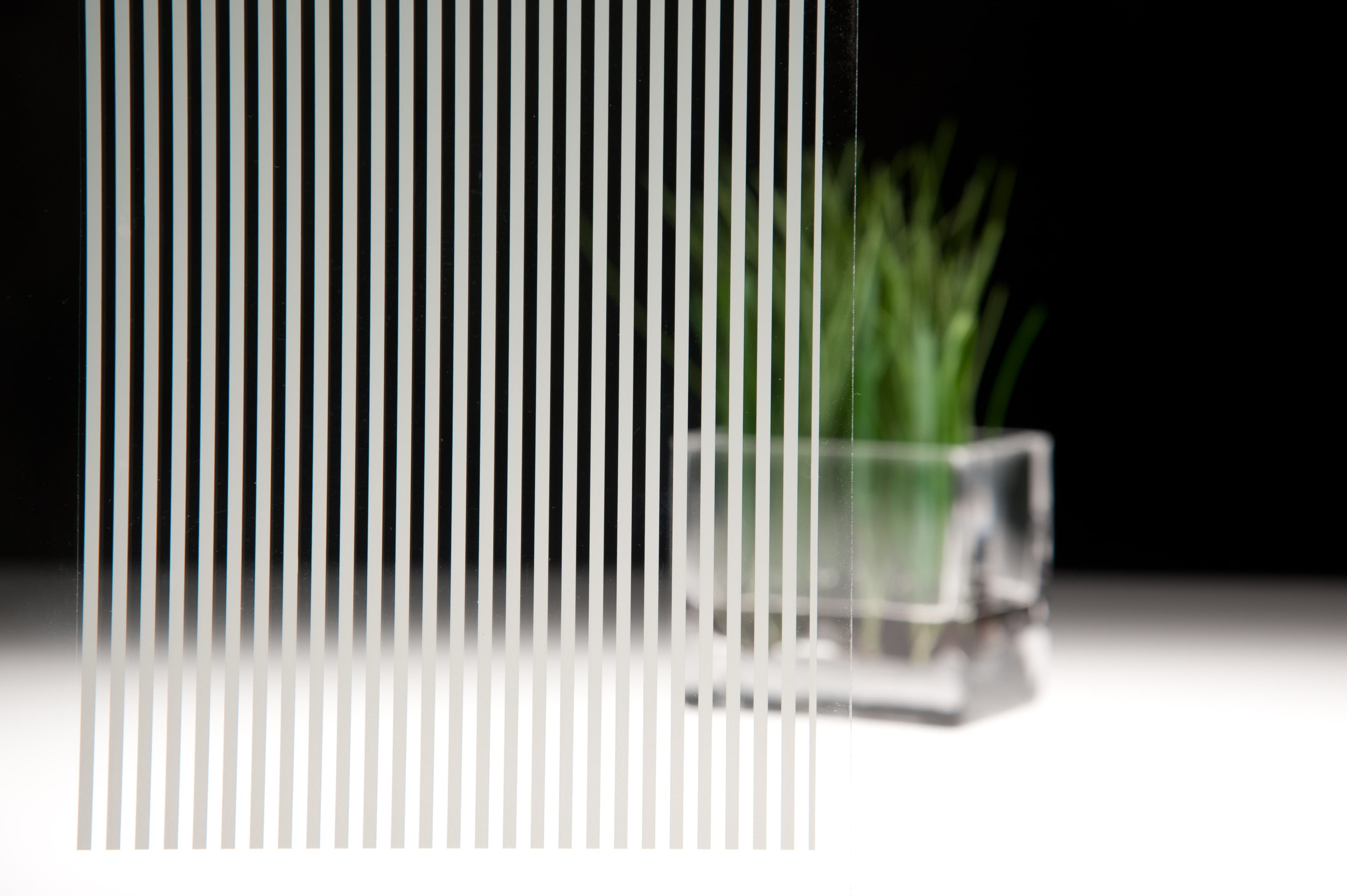 3M70-00008085