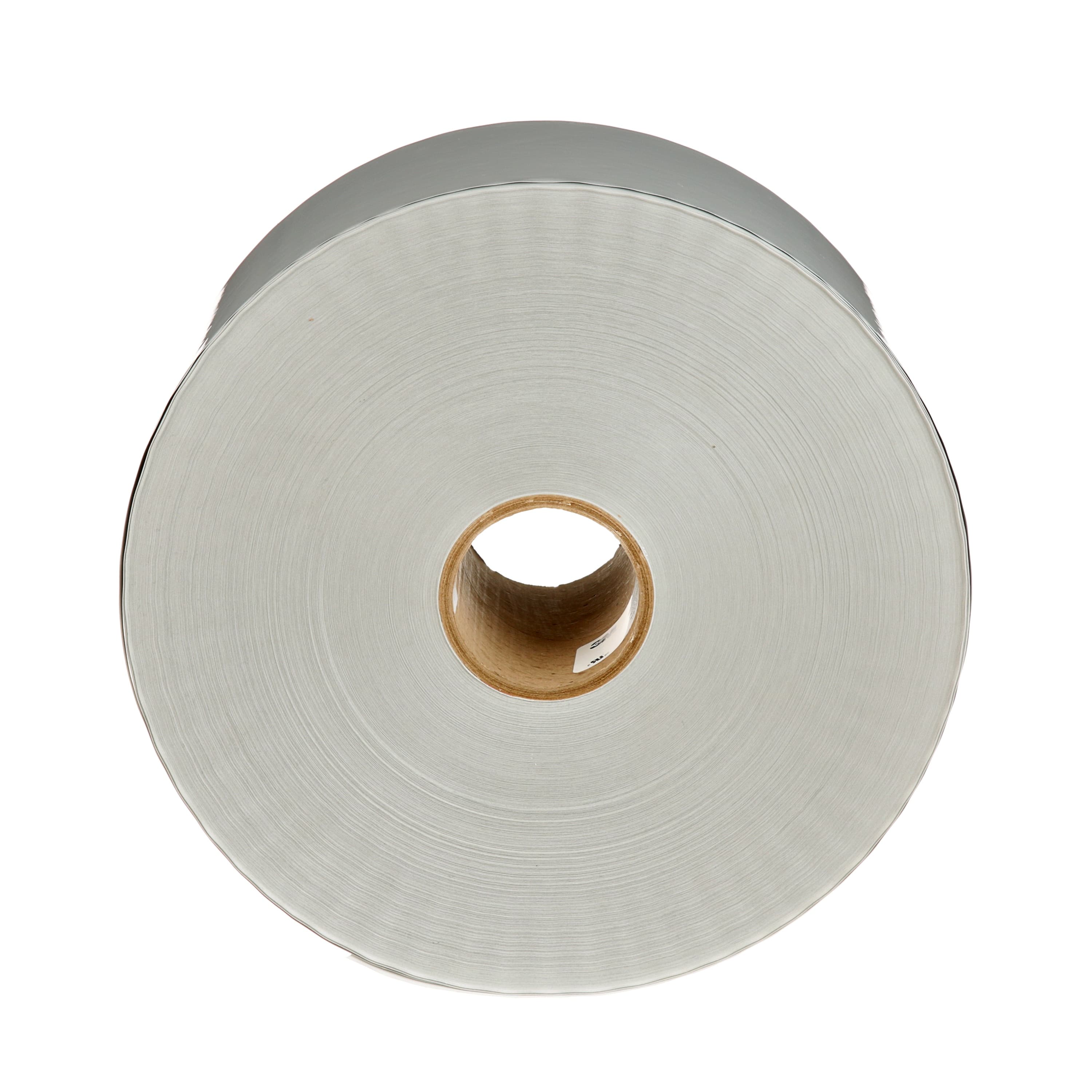 3M70-00123561