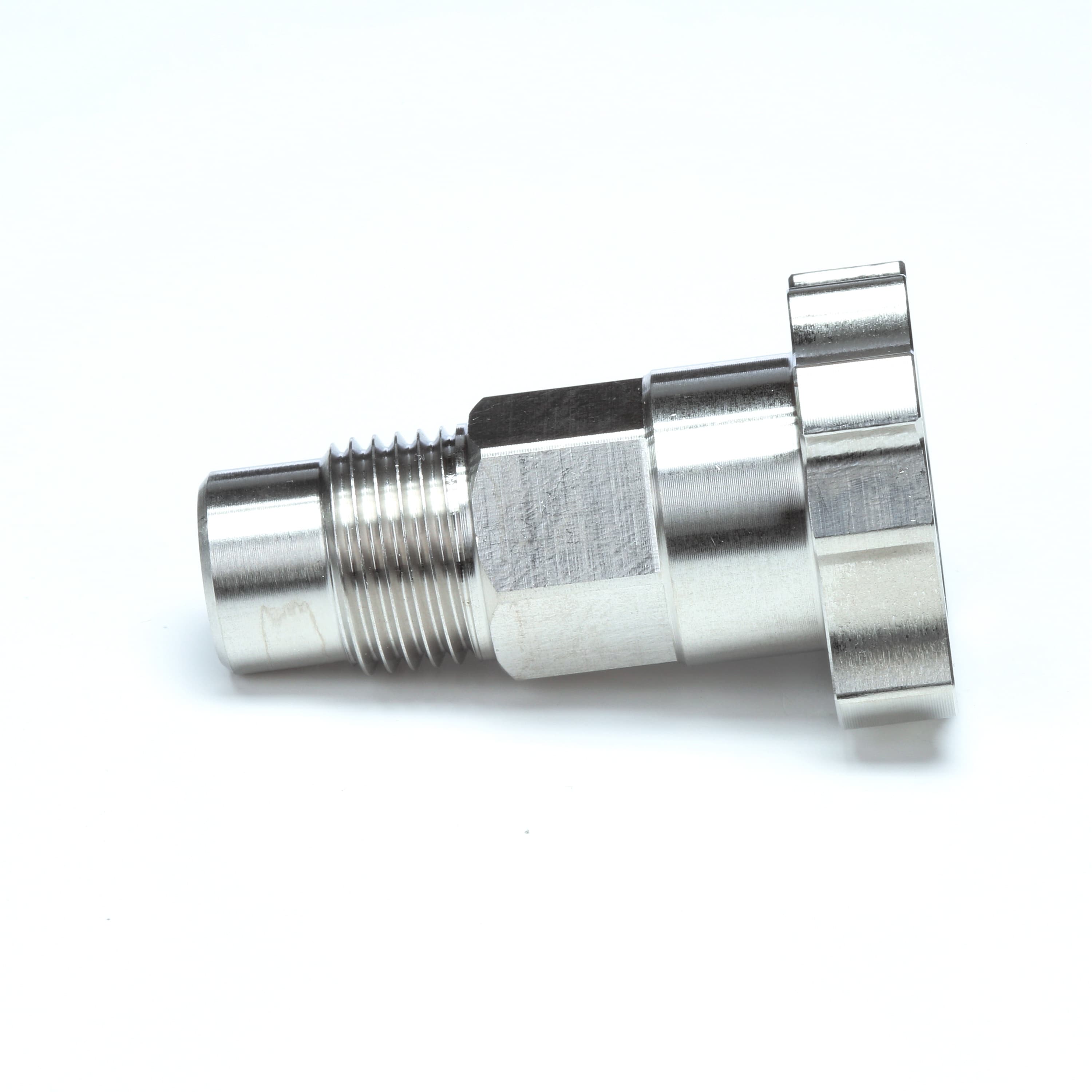 3M70-00120504