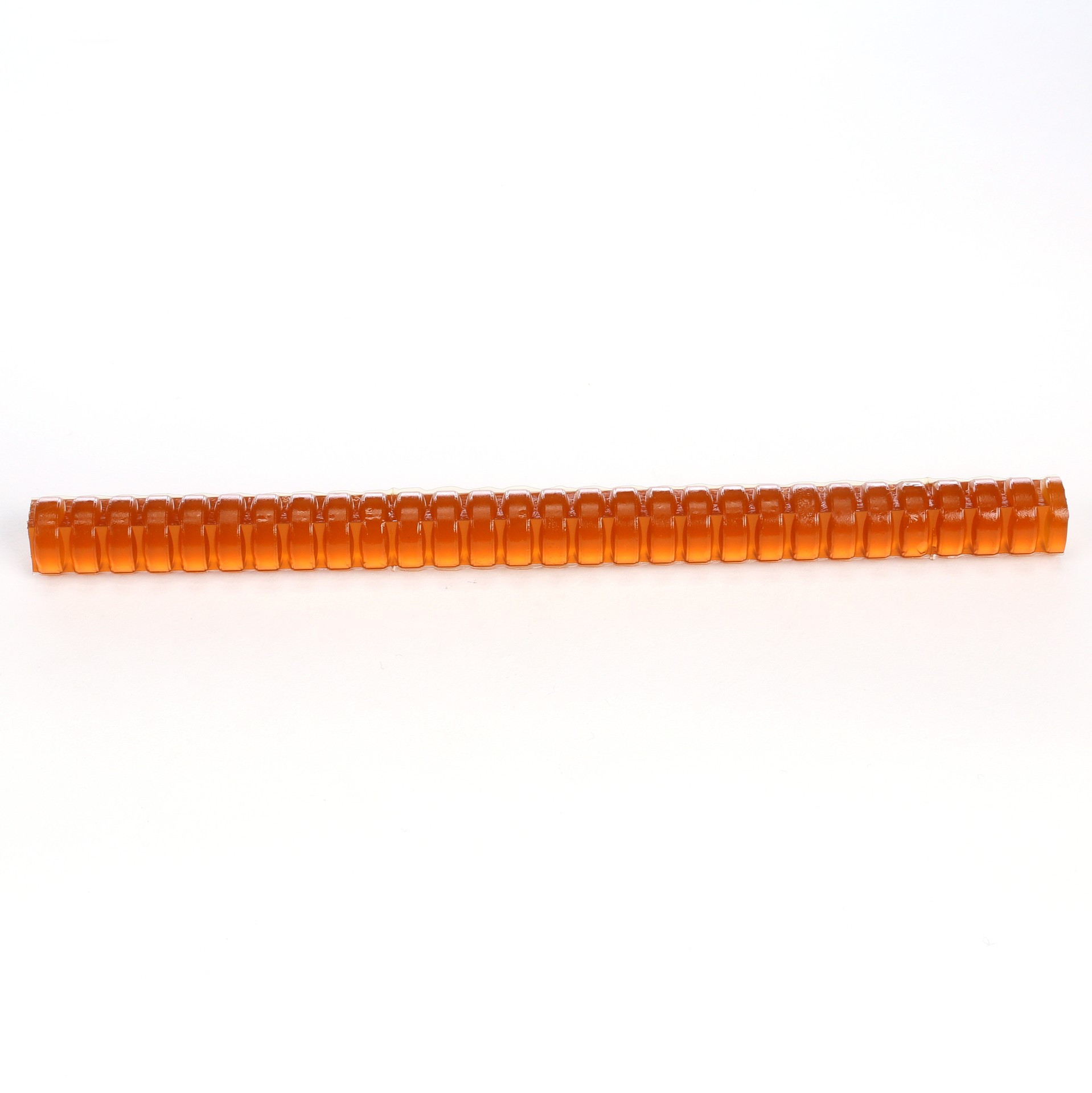 Adhésif thermofusible 3M(MC) 3779Q, ambre, 1,59 cm x 20,32 cm (5/8 po x 8 po), 4,98 kg (11 lb), caisse