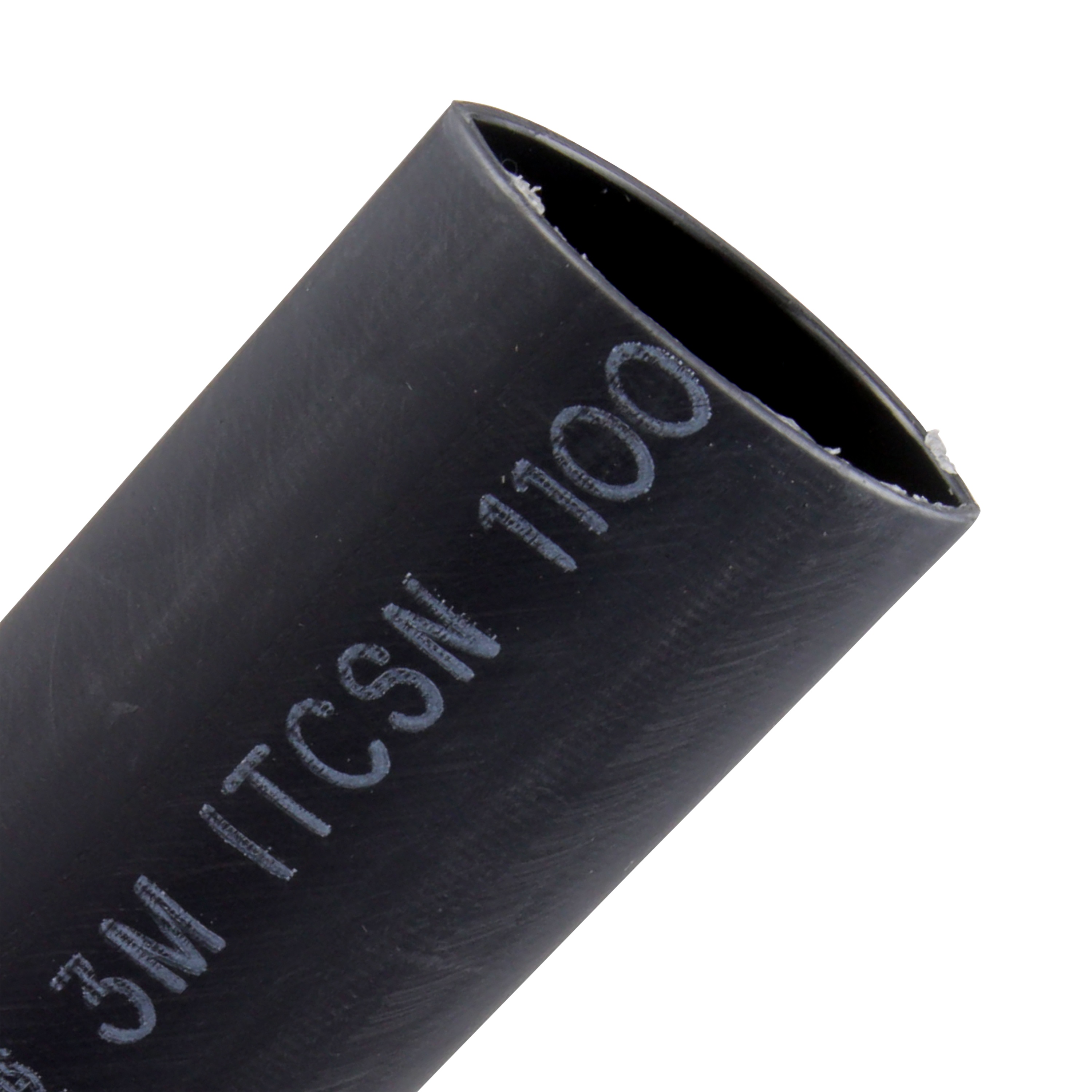 3M70-00132380